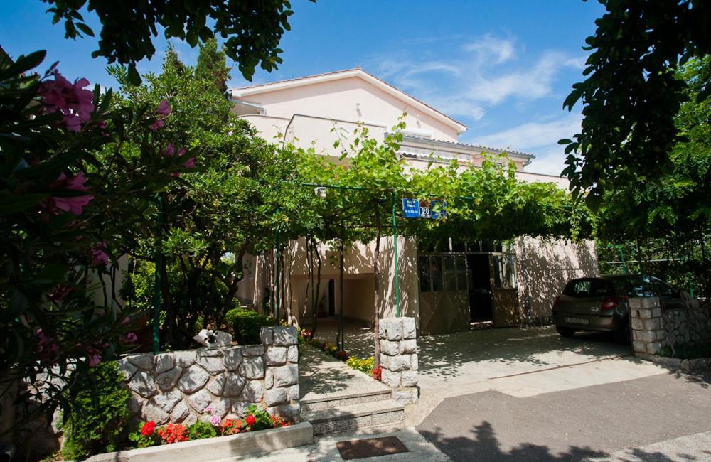 Apartments Kraljic Krk Town Esterno foto